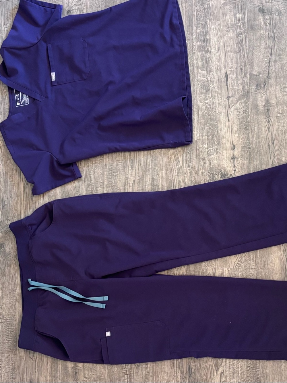 Figs Women's Purple Jam Scrub Set - Top & Bottoms